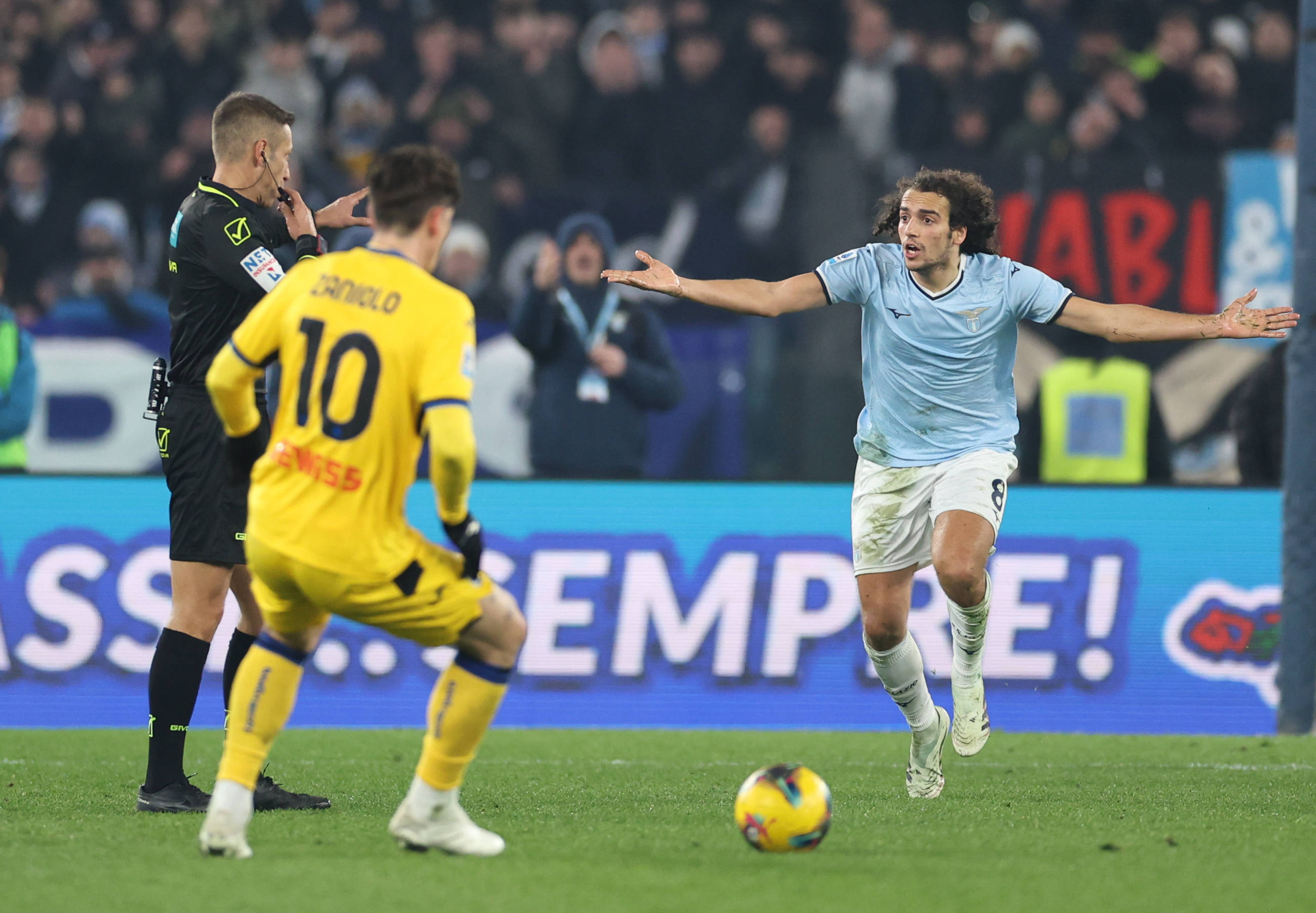 亚博-赛后全明星赛焦点战，里尔主帅复盘，媒体盛赞，资深球员宣示担当的简单介绍-亚博